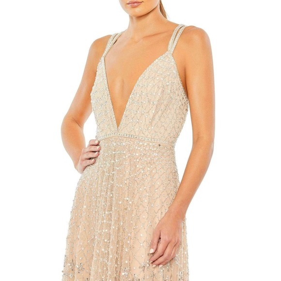 Mac Duggal Plunging V-Neck A-Line Maxi Dress Natural Size 10 NWT - Picture 5 of 12